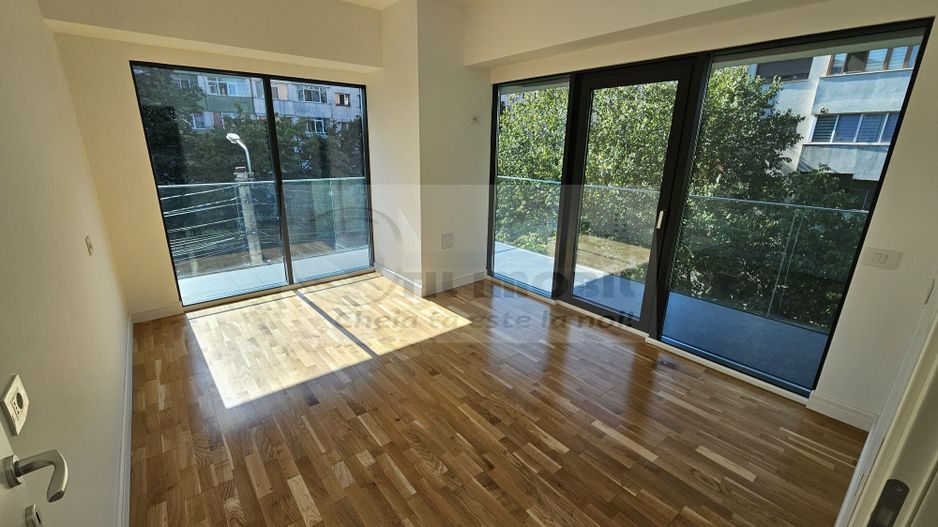 Apartament 3 camere, bloc 2019, 60mp, etaj 1, Podu Roș, 240.000€ - Poză 1