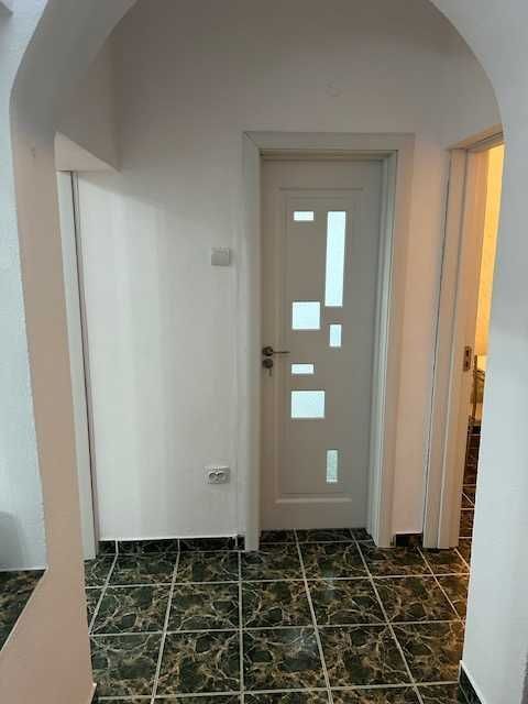 Vila cu 4 camere, Crangasi - Poză 4