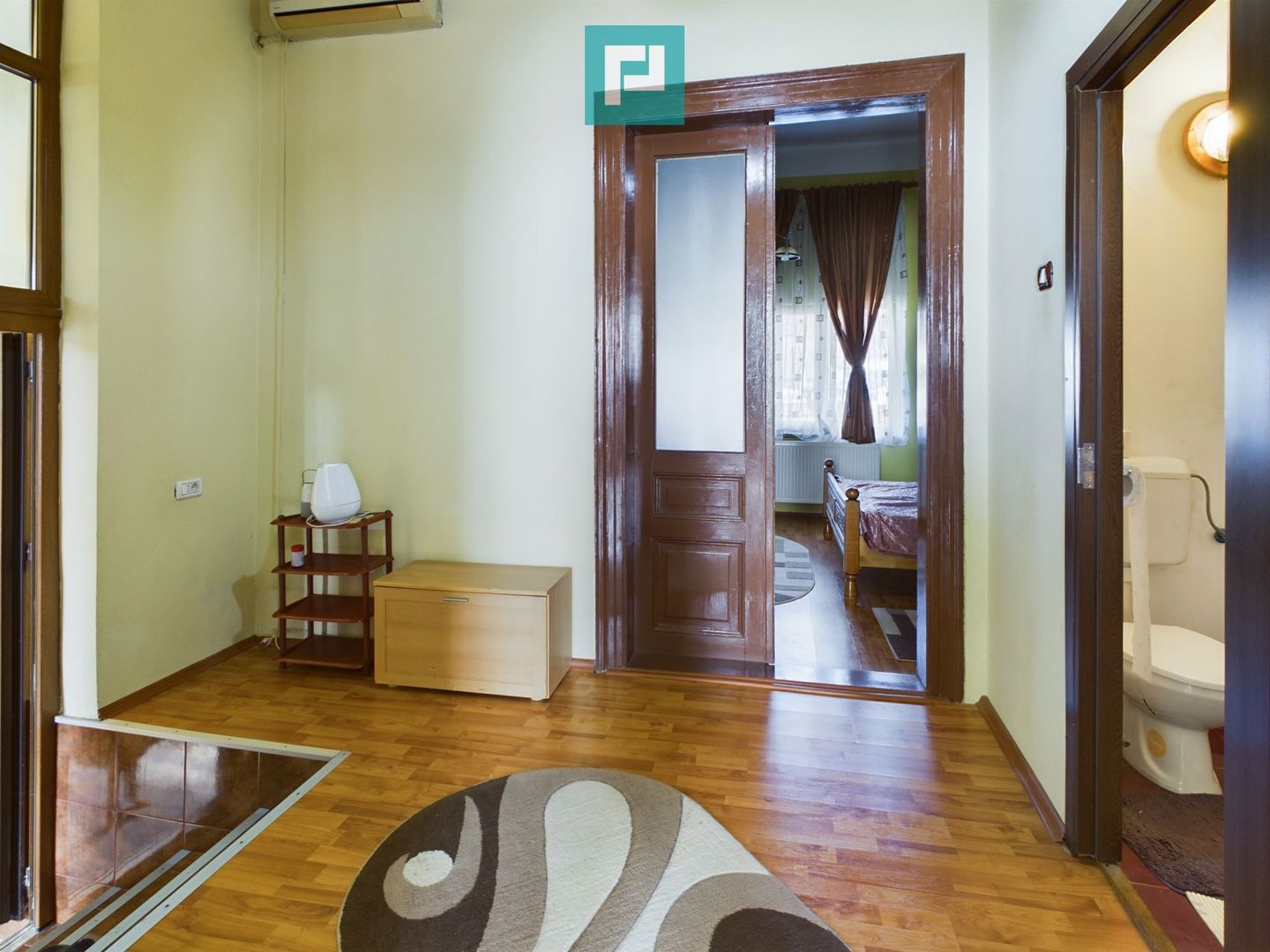 Vilă cu poveste, Săvârșin - Poză 13