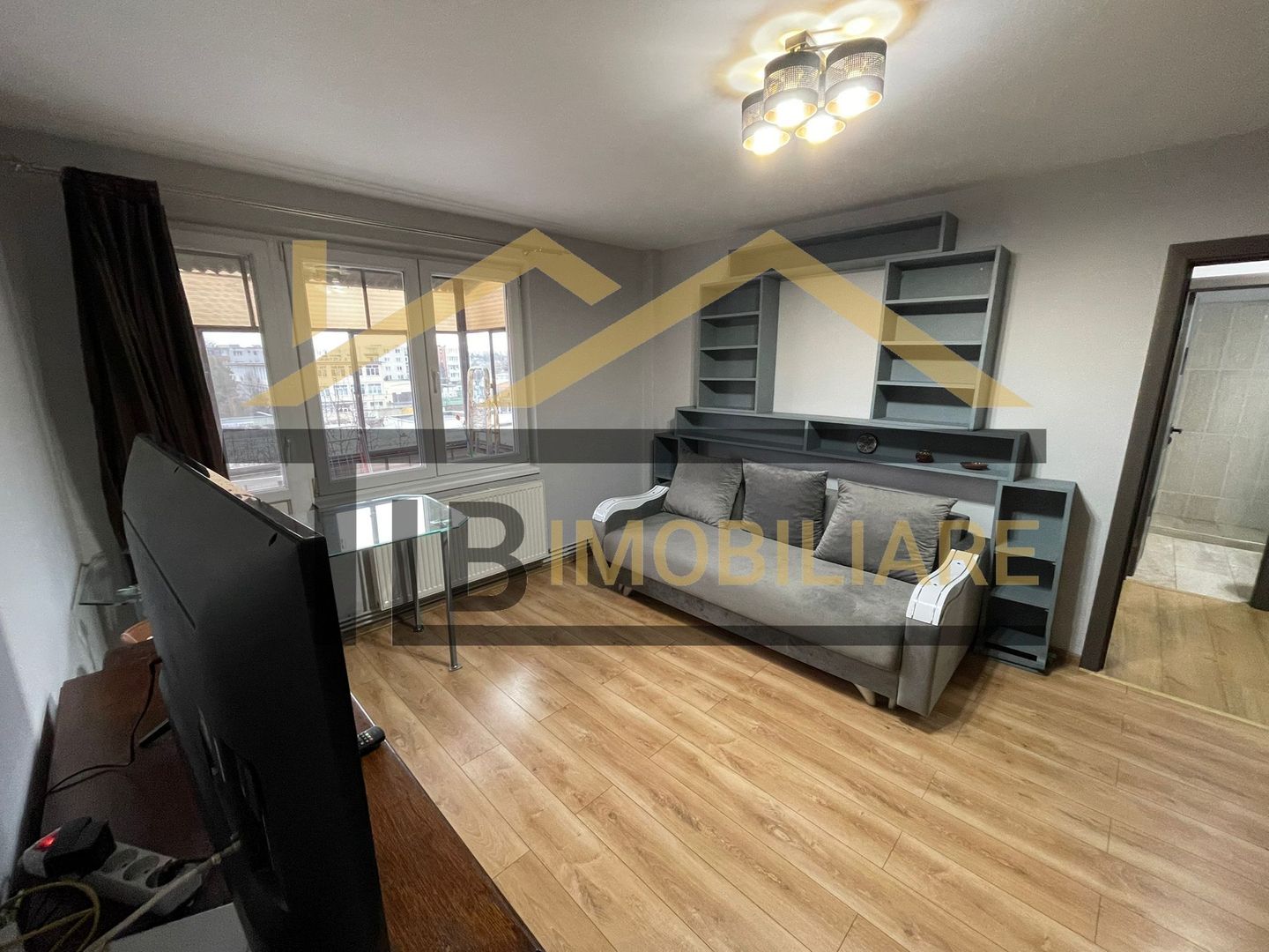 Apartament cu 2 camere, 50mp, Zona UMFST - Poză 1