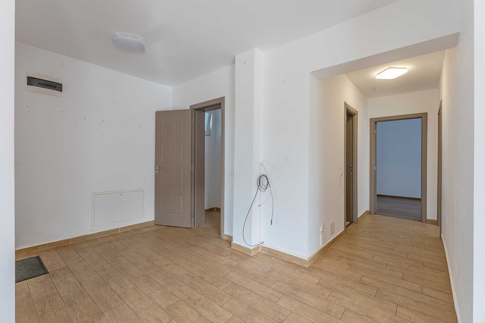 Casă individuală în Hărman, cu teren de 627 mp și bucătărie echipată - Poză 10