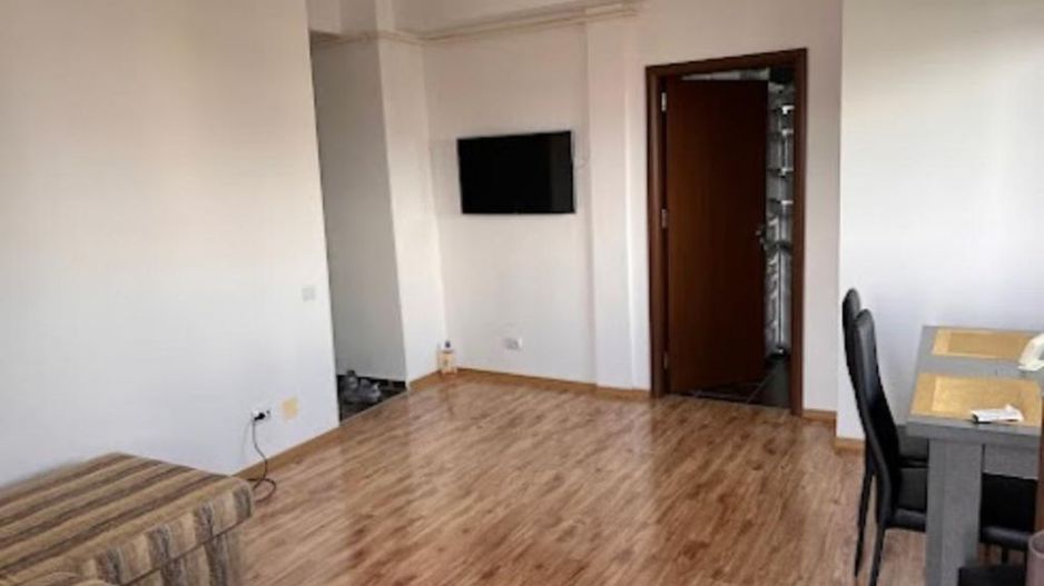 Vanzare Apartament 3 Camere la 1 Minut de Mall Vitan - Poză 7