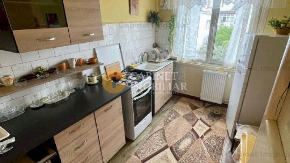 3 Camere Decomandat - Modelul mare - 2 Balcoane - Podu Ros - Poză 4