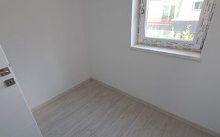 Casă individuală cu 4 camere și teren de 450 mp – Rediu - Poză 10