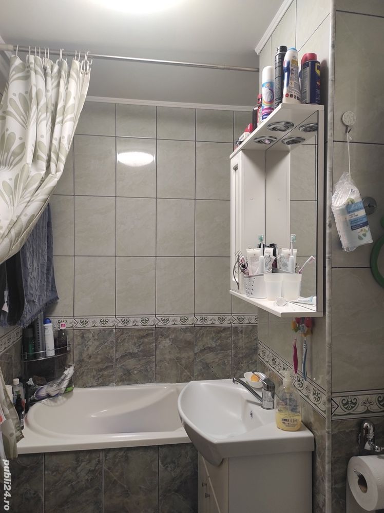 vand apartament 3 camerea - Poză 13