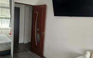 Apartament 3 camere Decomandat - Poză 13