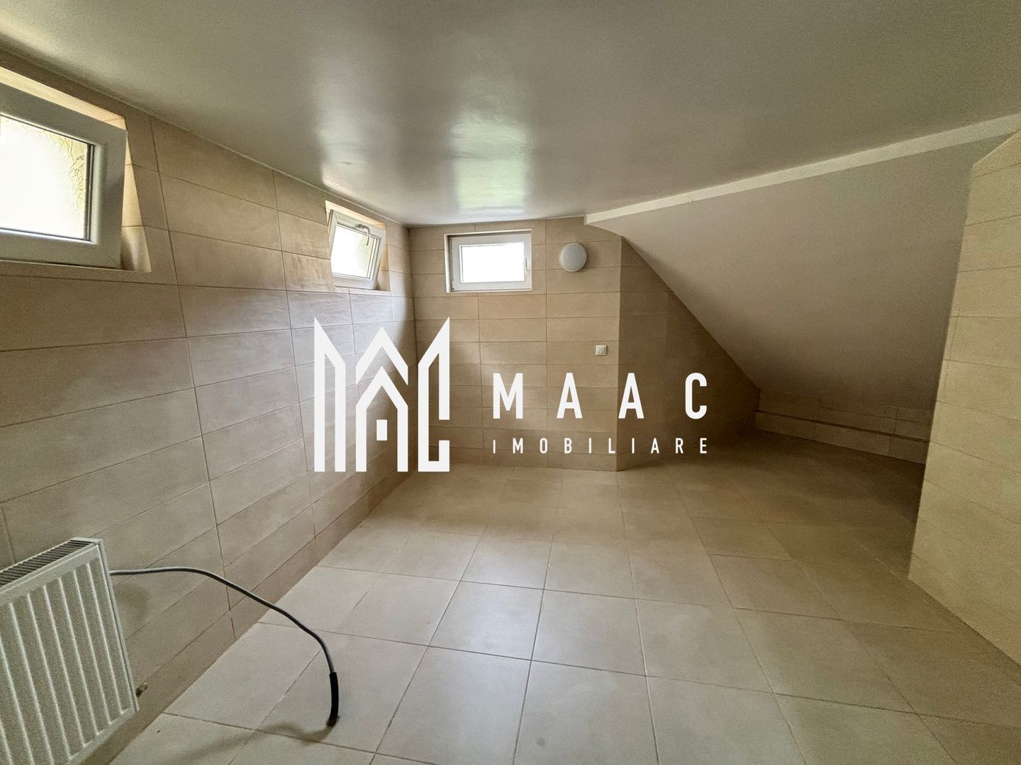Apartament 4 camere decomandat | Terezian, Sibiu | 180 mp, curte 400 mp - Poză 18