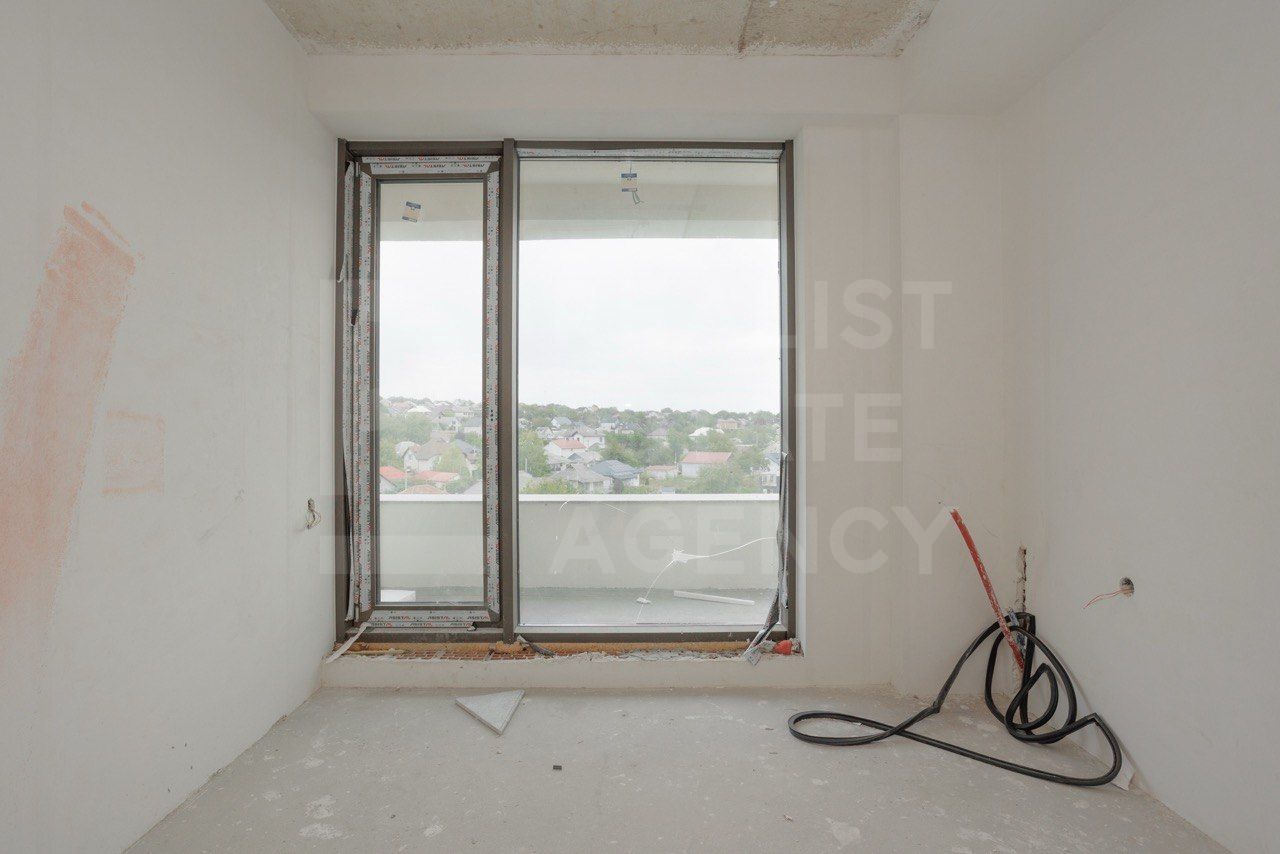 Vânzare apartament 102  mp, strada Basarabia, Ialoveni - Poză 12