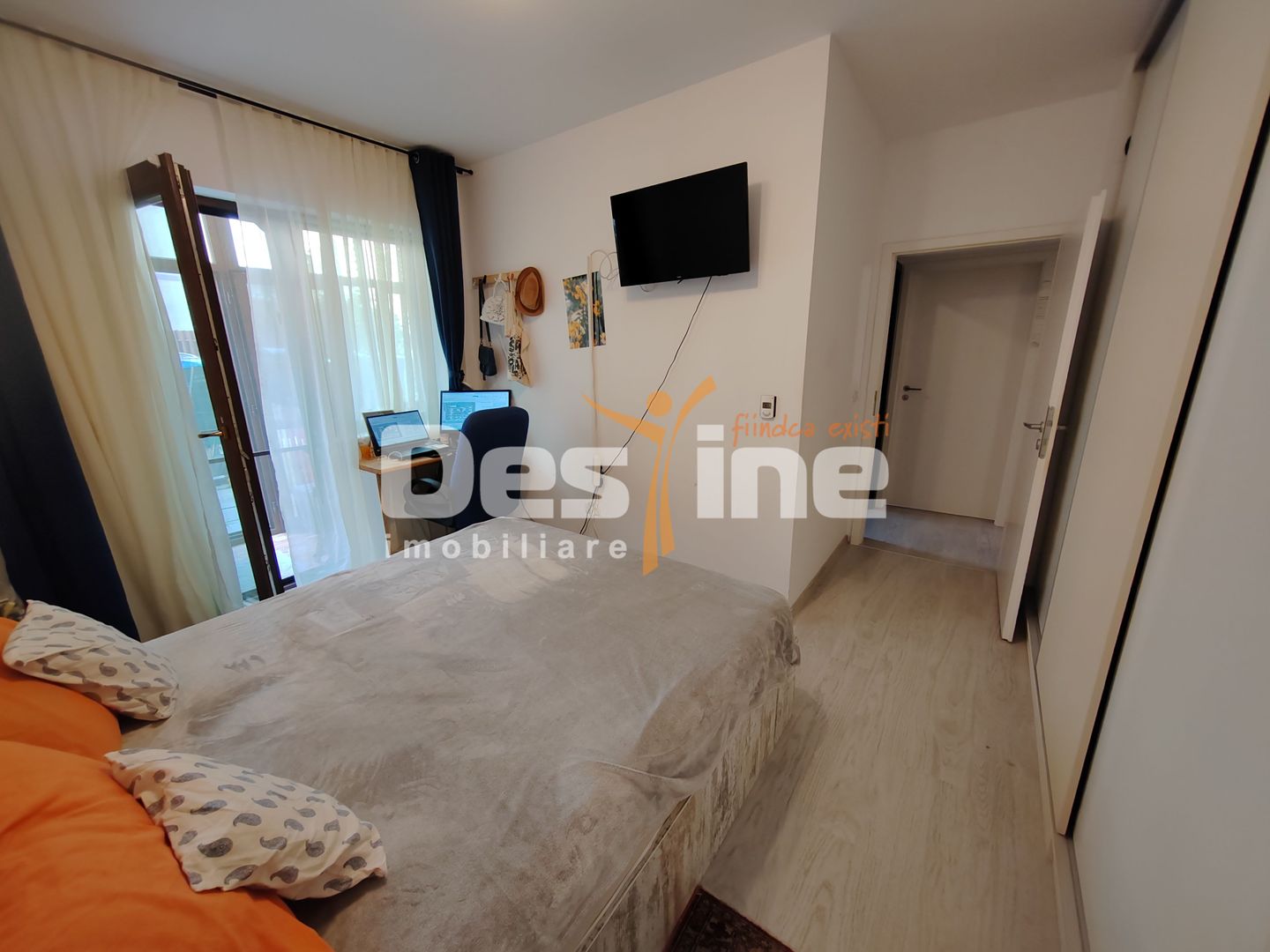 COMISION 0% CUMPARATOR Apartament 3c + LOC PARCARE + GRĂDINĂ - Poză 4