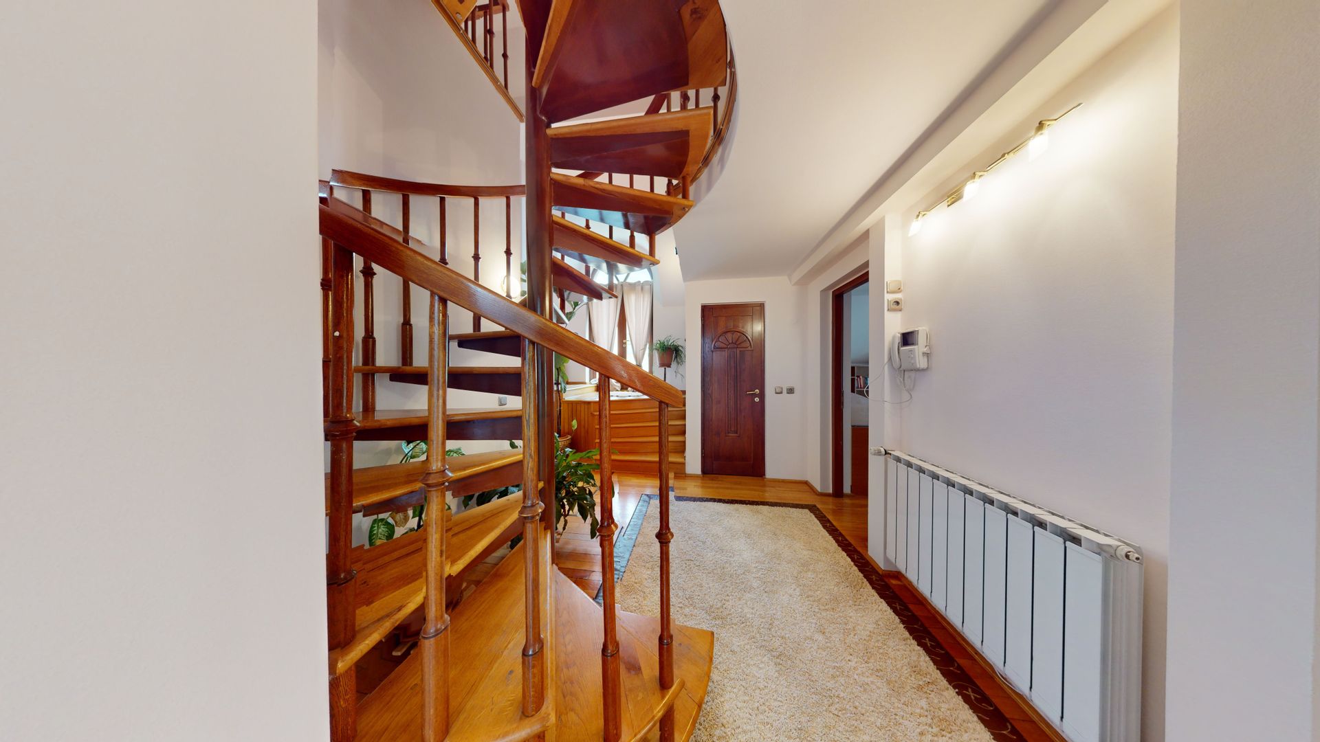 Casa individuala - 7 camere, 278 mp utili - Strand - Poză 20