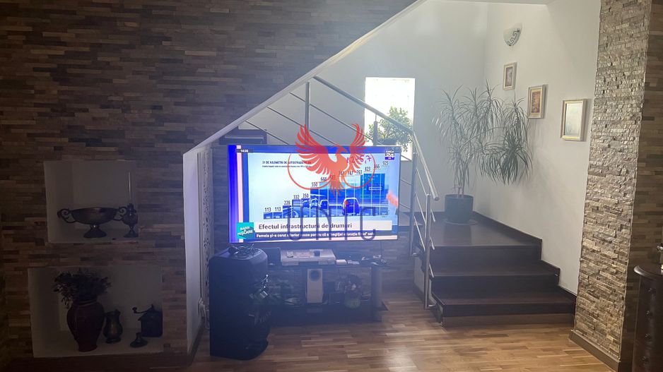 Casa, Simnicu de Jos, 198 000 Euro - Poză 2