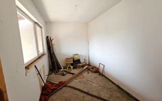 Proprietate cu potențial mixt – locuință și spațiu de lucru în Partoș - Poză 22