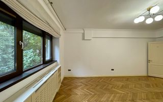 Inchiriere garsoniera 37 mp in vila | ideal business | Primaverii - Poză 4