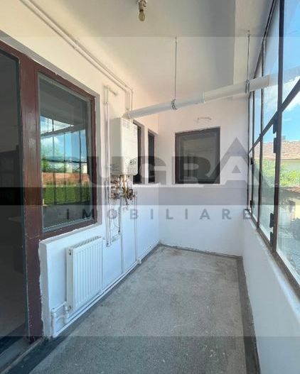 Apartament in zona ultracentrala ideal pentru locuit sau birou, 115mp - Poză 8