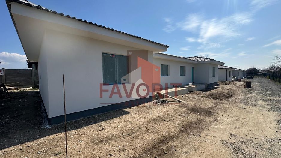 Duplex in Sanandrei | 3 camere | Toate utilitatile | Asfalt - Poză 2