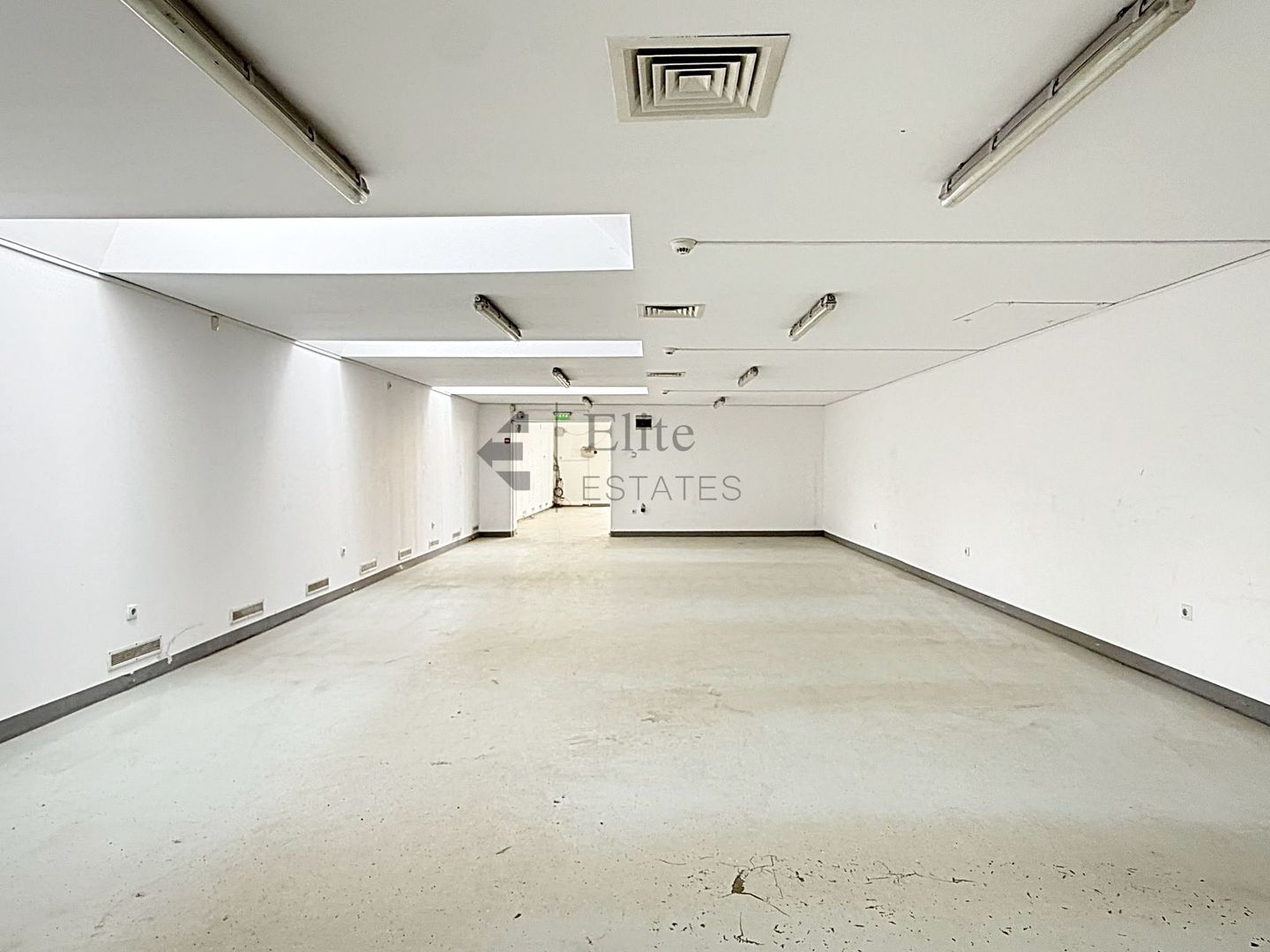Spatiu comercial 335 mp in Zona Decebal Oradea | Depozit - Poză 5