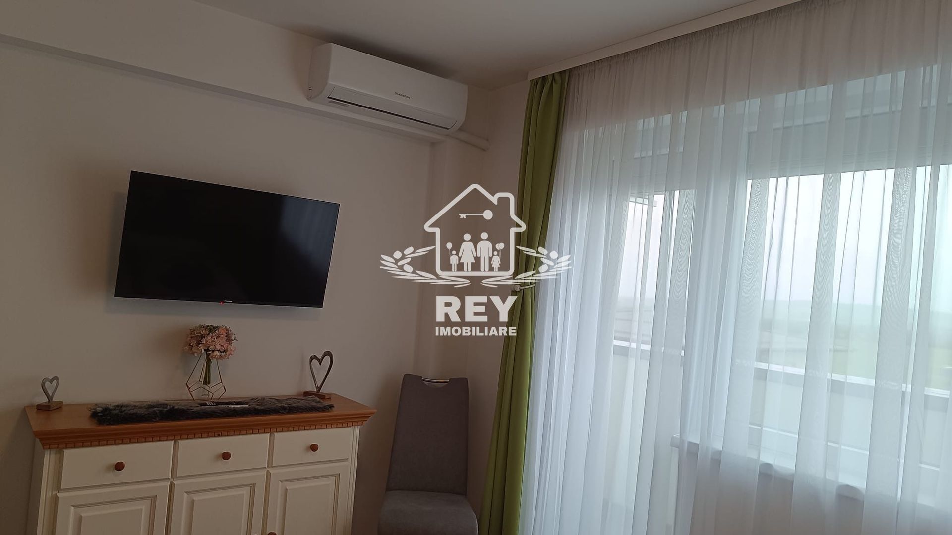 Apartament 3 Camere Tip Penthouse de închiriat Ogorului/Turnișor - Poză 13