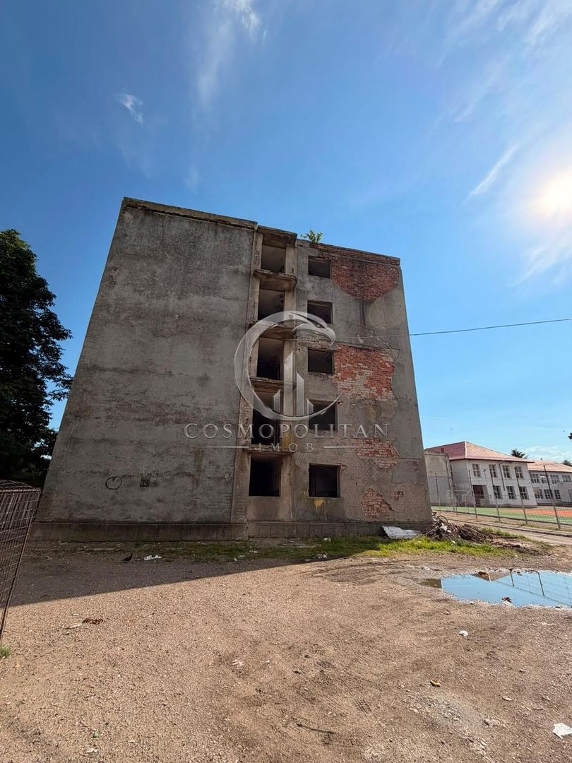Oportunitate de investitie! Bloc p+4 in orasul Pogoanele/BZ - Poză 3