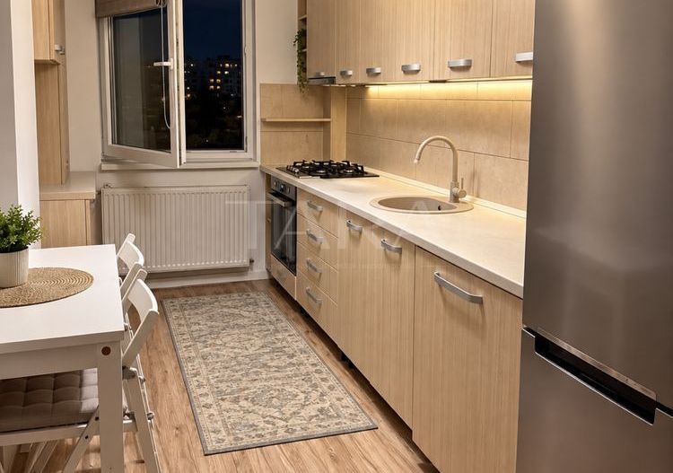 Apartament cu 2 camere, garaj subteran și boxă, zona VIVO, Florești. - Poză 4