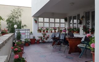 Casa ideala pentru transformare in pensiune - Poză 8