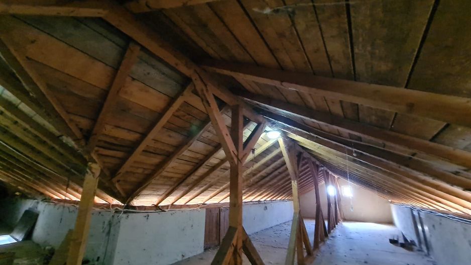 Casa mixta Urziceanca - Poză 9