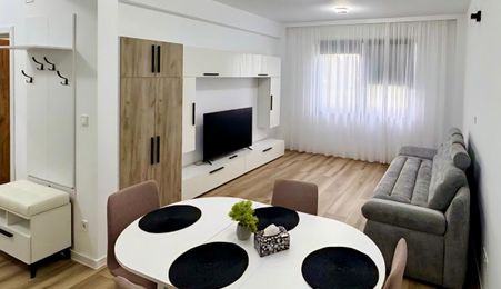 2 camere mobilat si utilat, parcare – Corunca, lângă Shopping City