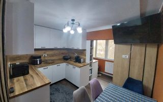 Apartament 3 camere decomandat cu centrala - Poză 3
