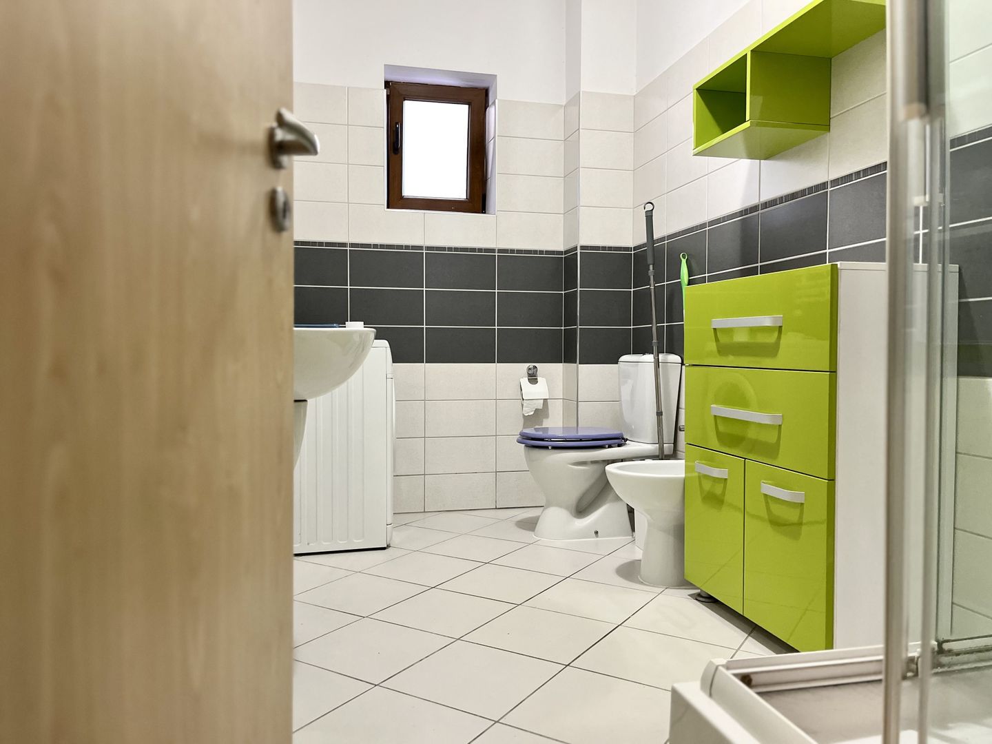 Apartament 2 camere, modern si primitor, zona Lipovei - Iulius Town - Poză 14