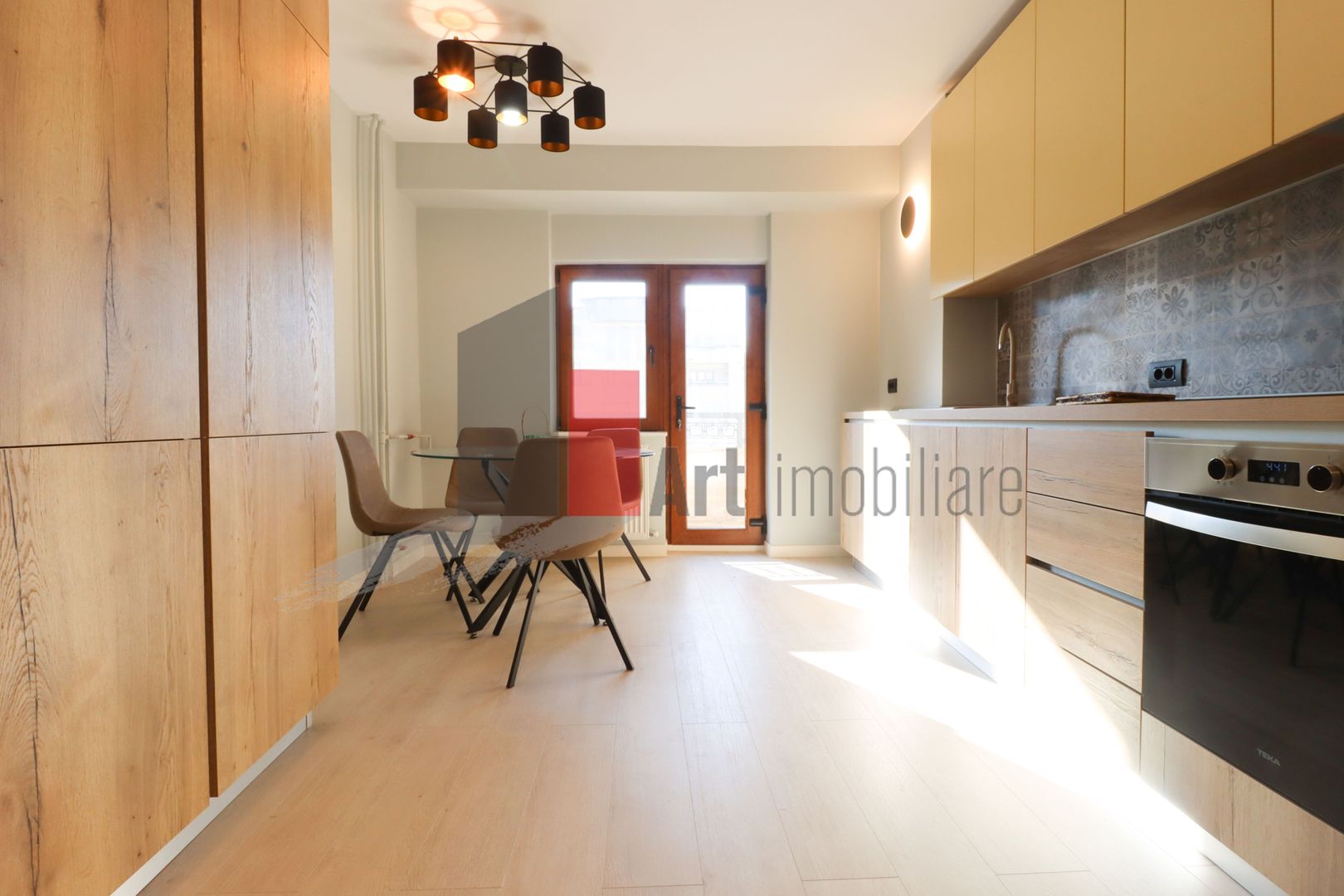 Apartamentul "XENTE",langa Casa Poporului, intri si te indragosteti pe loc de el - Poză 19