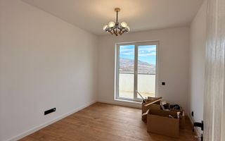 Apartament de vanzare/ Zona Terra / Floresti - Poză 8