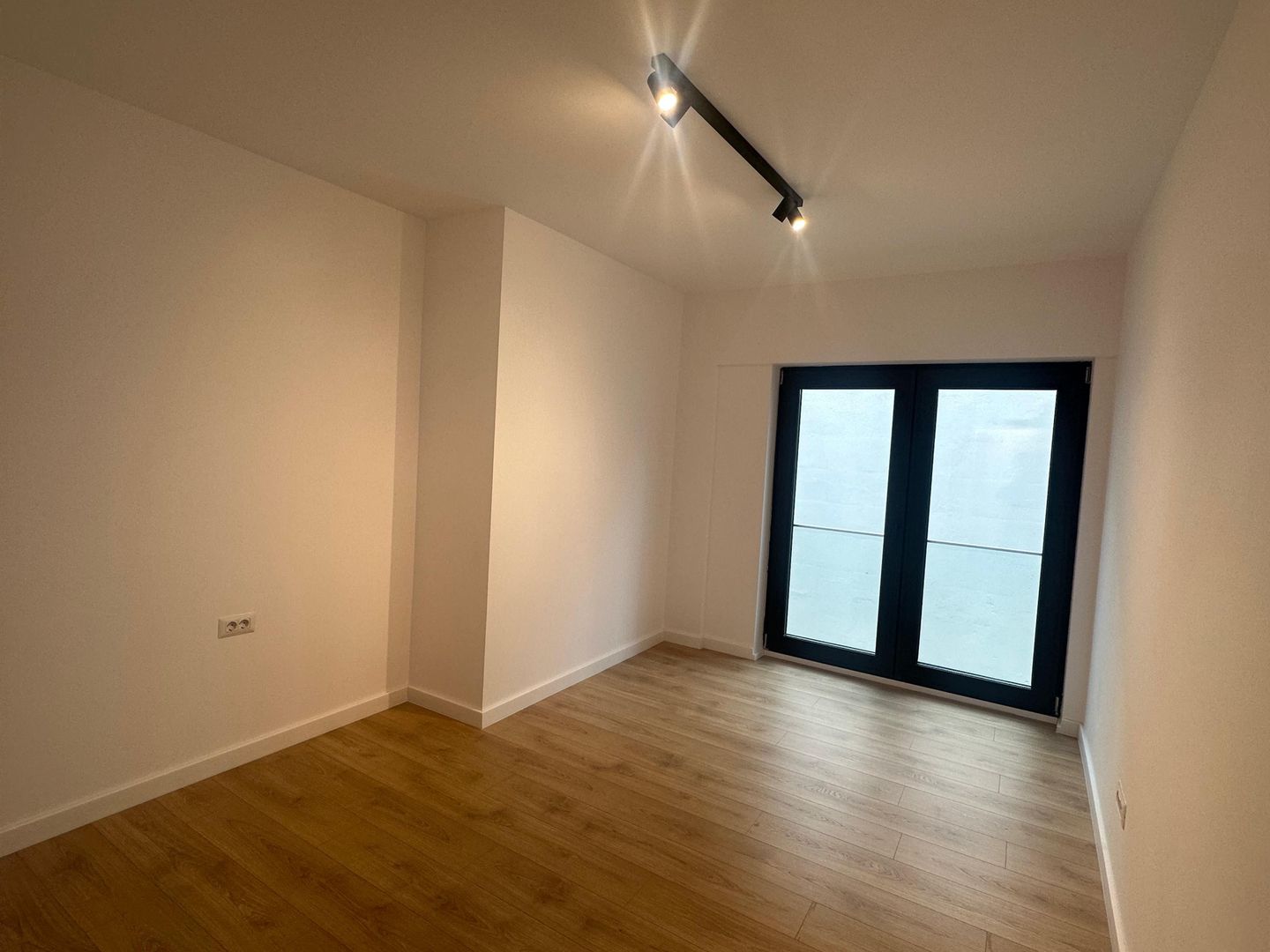 Apartament 3 camere de inchiriat Victoriei - Poză 10