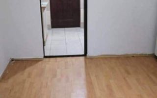 Garsoniera etaj 4, zona Micro 14, Liceul 9 - Poză 5