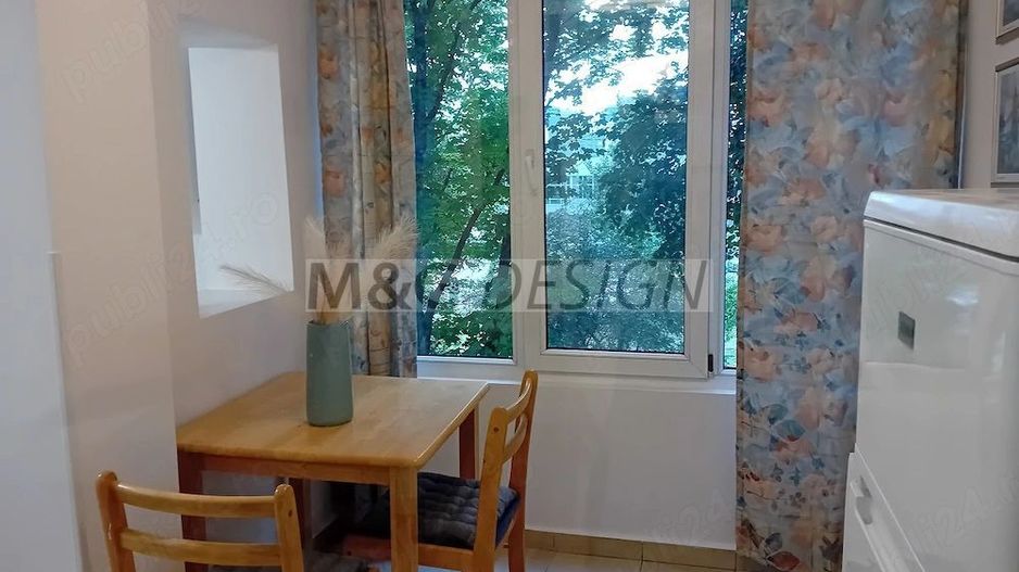 1 camera etaj 2  Circumvalatiunii  renovat - Poză 5