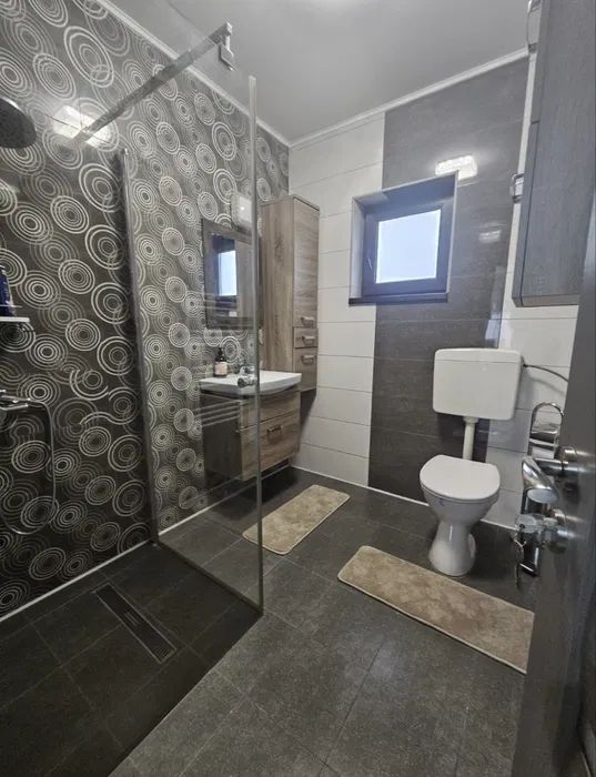 VILA MODERNA | PANOURI FOTOVOLTAICE | GARAJ - Poză 9