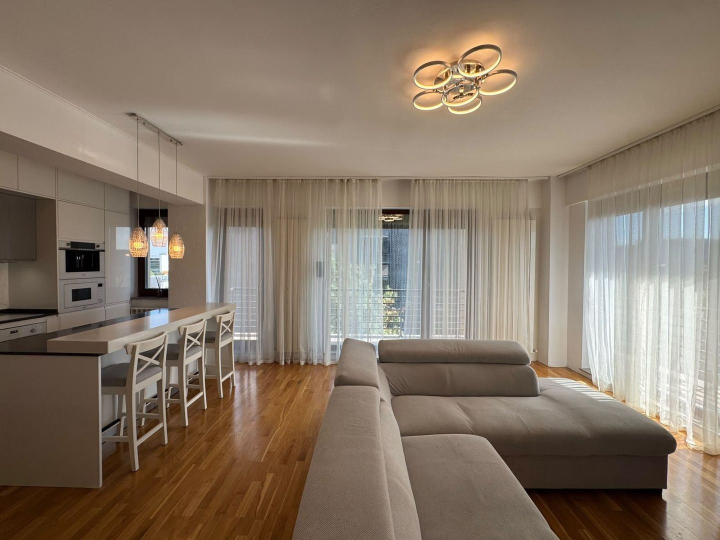 3 camere + LOC DE PARCARE INCLUS || BANEASA- AVIATIEI -BIHARIA - Poză 3