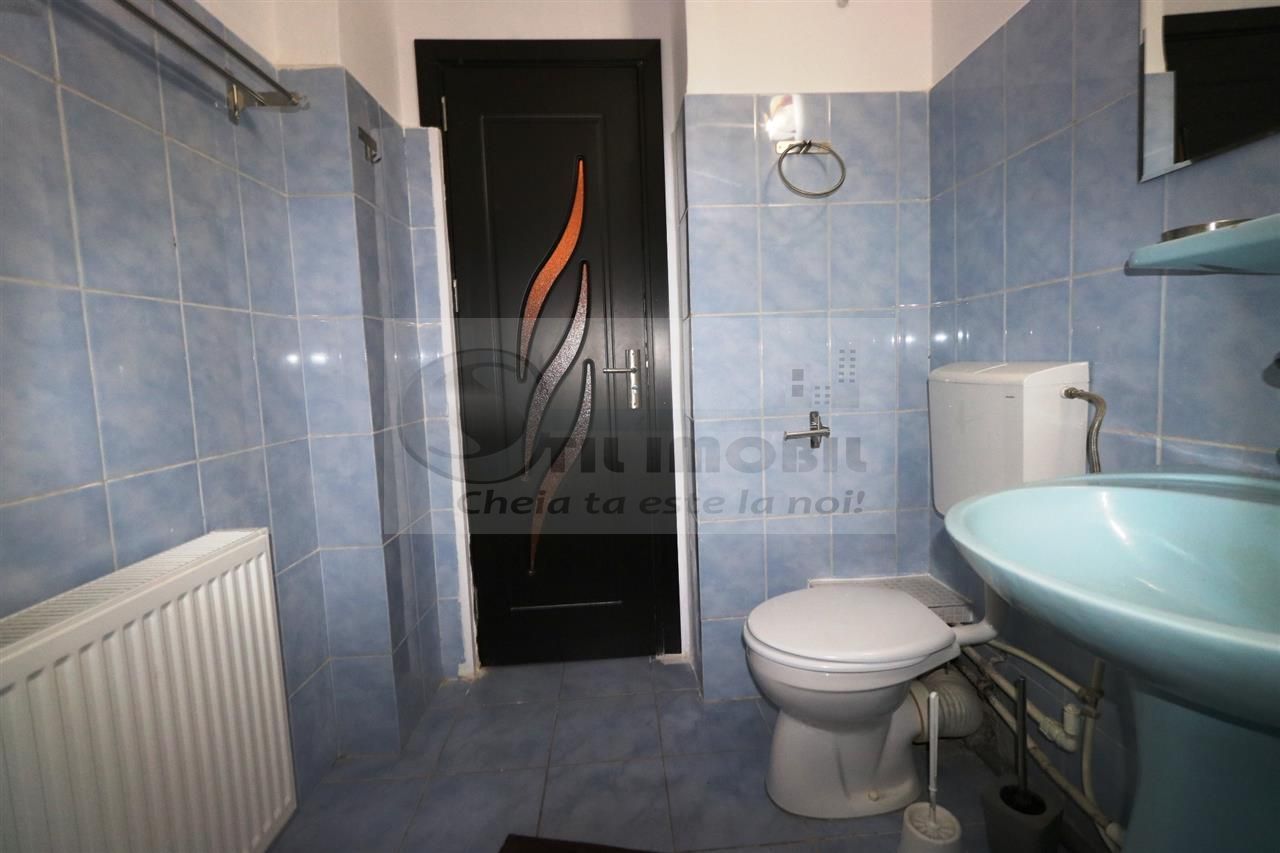 Apartament 2 camere Nicolina prima statie din Podu Ros - Poză 11