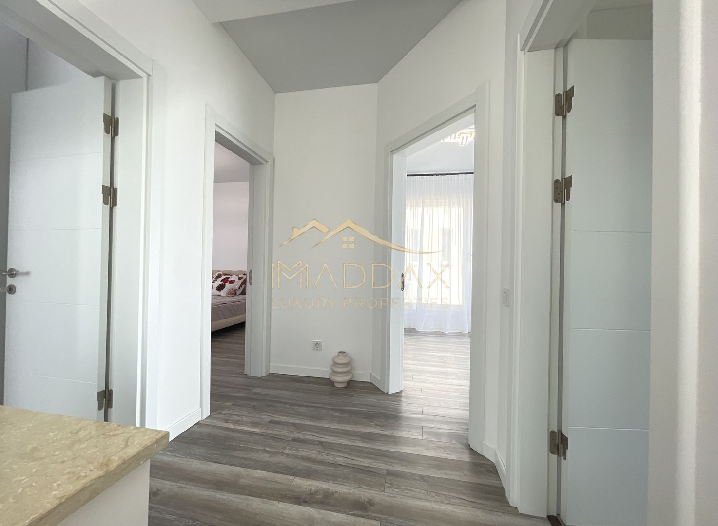 Vila individuala P+1 ***4 Camere***Curte proprie 380 mp//CORBEANCA - Poză 24