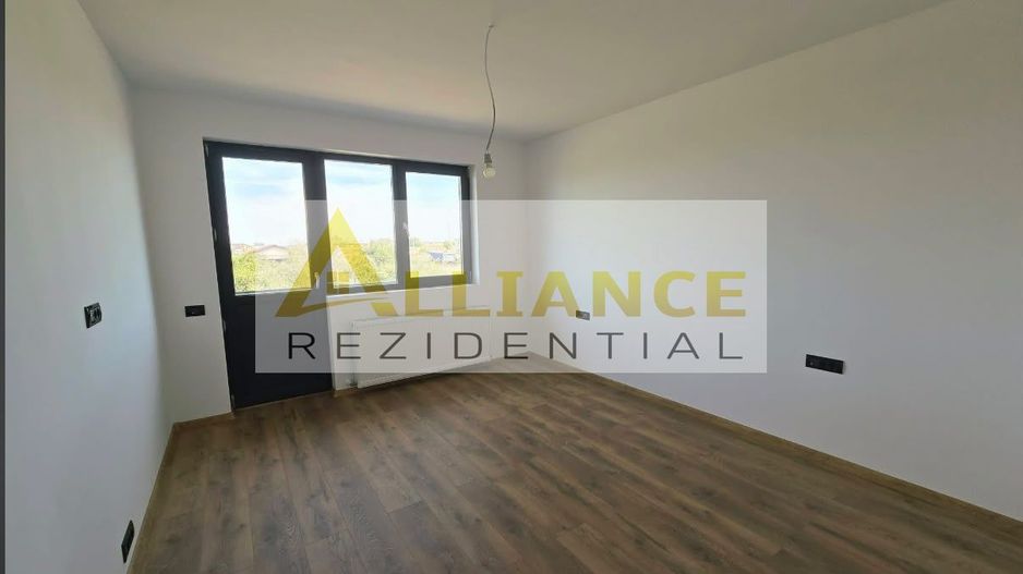 VILA INDIVIDUALA -420MP - TEREN-POD- 4 CAMERE - 2 BAI - Poză 5