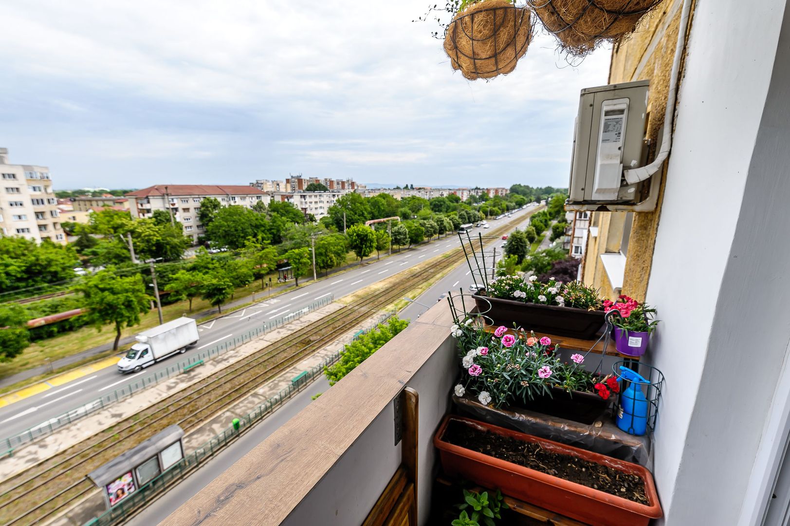 REZERVAT! Apartament spațios cu 3 camere, pe malul Mureșului. Bloc 301 - Poză 4
