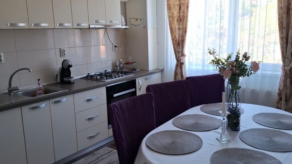 Apartament de inchiriat cu 3 camere in Alba Iulia - Poză 2