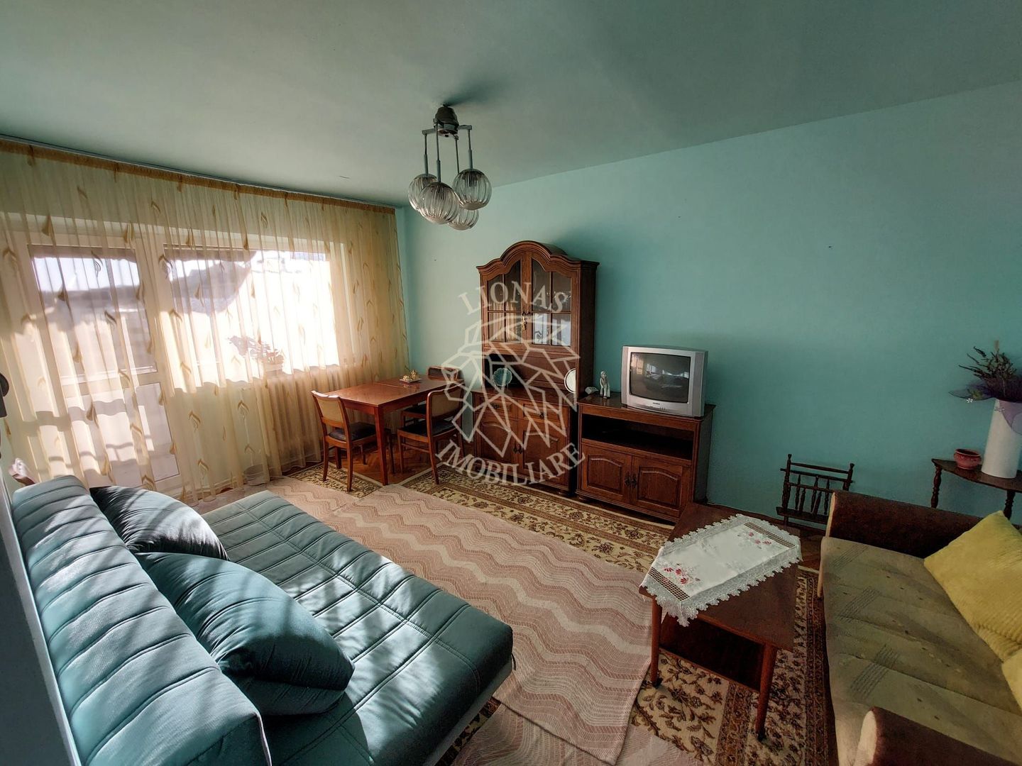 Apartament decomandat 2 camere 51 mp-balcon-Zona Centrala - Poză 1