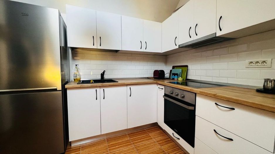 Inchiriere Apartament 3 camere zona armeneasca bucuresti - Poză 6