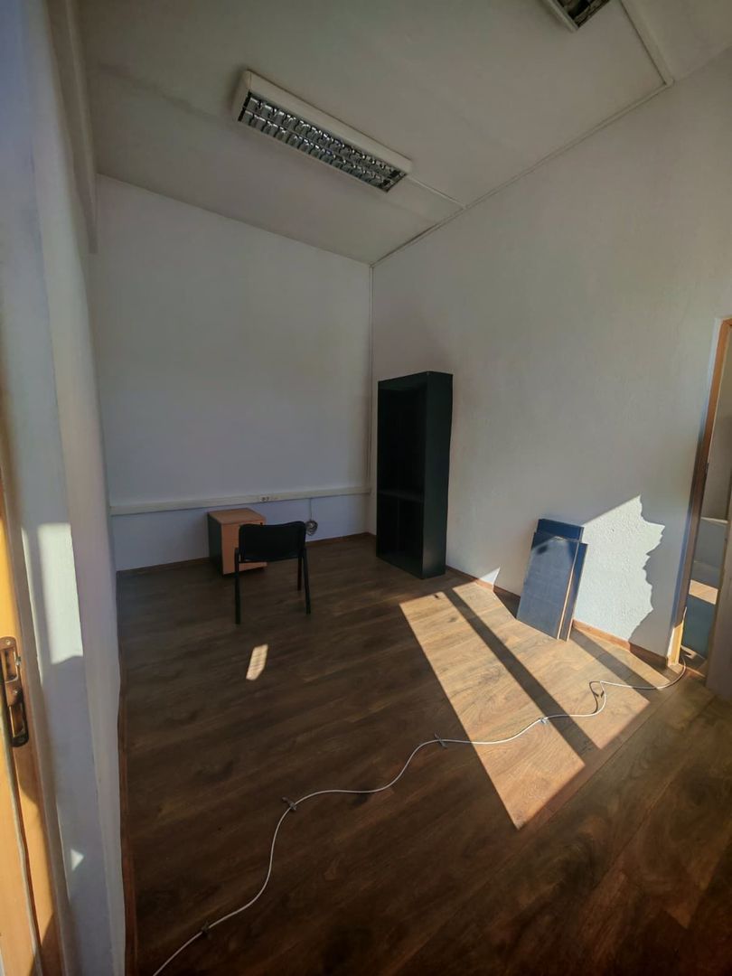 Spatii de birouri si productie-depozitare in Brasov - Poză 6