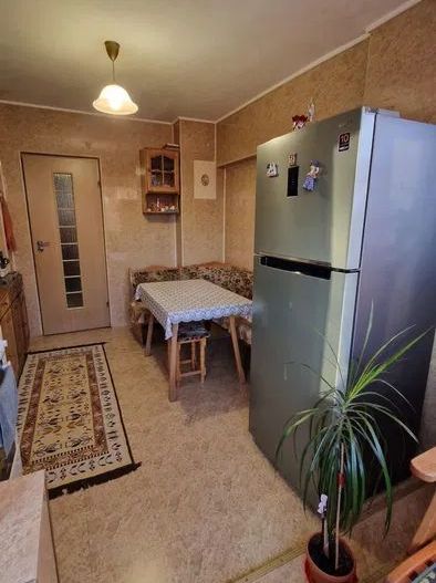 Apartamet 3 camere de vanzare Gorjului - Poză 3