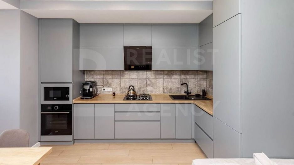 Chirie, apartament, 2 camere, str. Sprîncenoaia, Centru - Poză 2