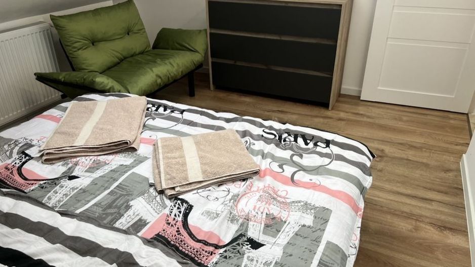 Apartament cu 2 camere in Floresti - Poză 5