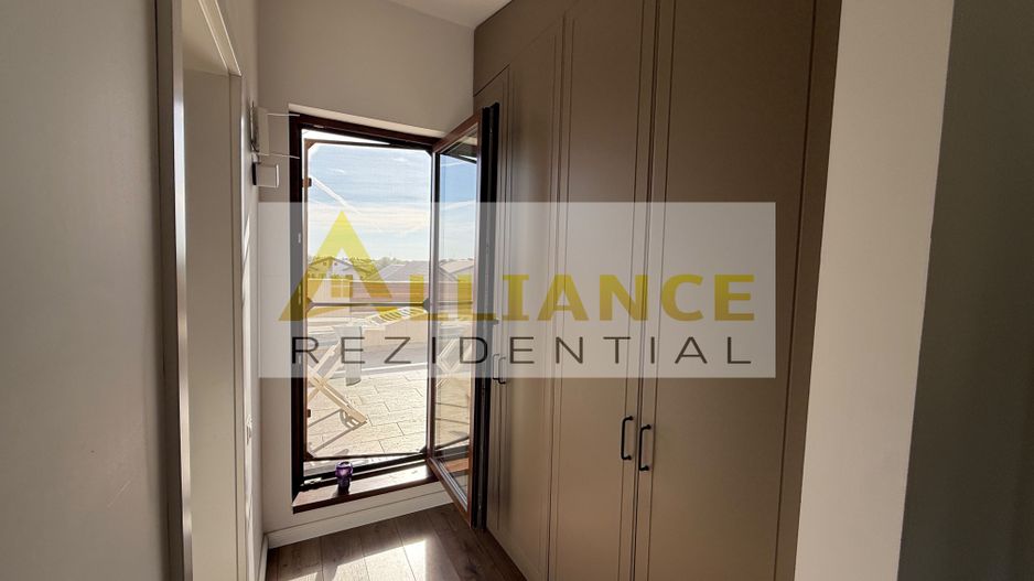 Casă P\+E\+M, complet mobilată, 4 camere, 3 dormitoare, matrimonial - Poză 18