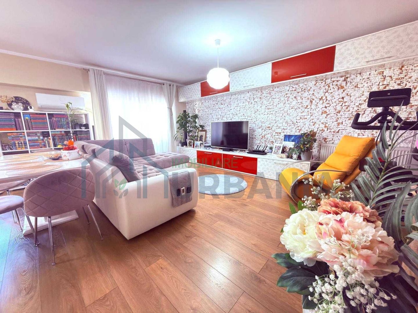 Apartament 3 camere de vânzare, etaj 1/8, Nicolina, bloc 1989, Iași - Poză 1