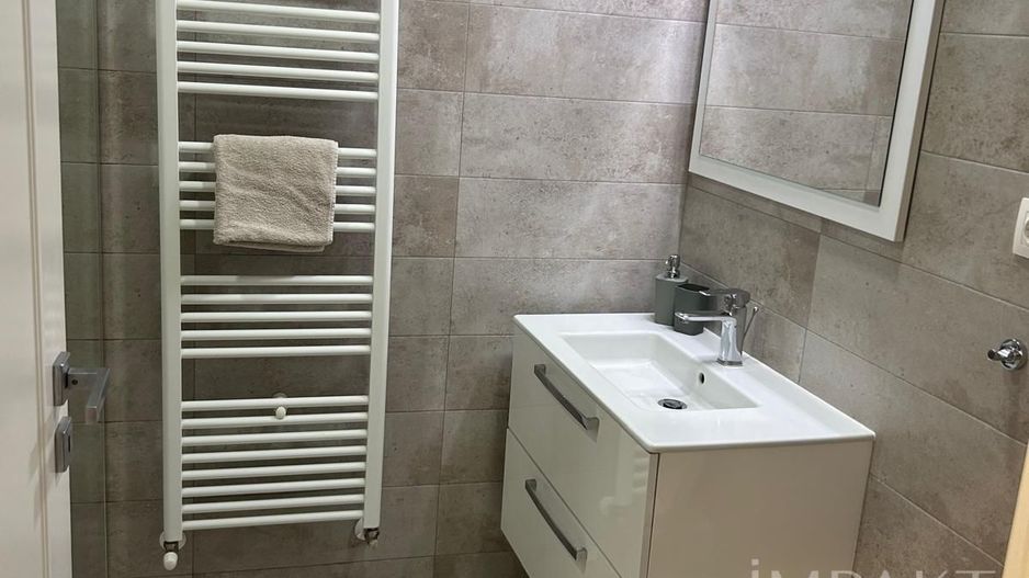 Apartament de inchiria premium 3 camere ,parcare, în centrul Clujului! - Poză 10