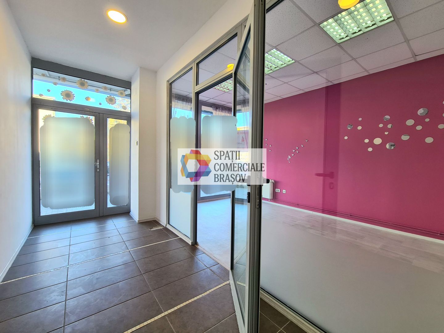 Spatiu comercial de închiriat Brasov - 100 mp # spatii-comerciale-brasov.ro - Poză 3